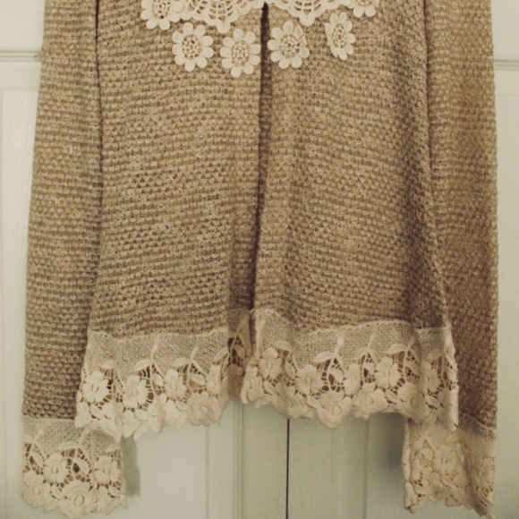 Crochet Cardigan sweater - Picture 3 of 3